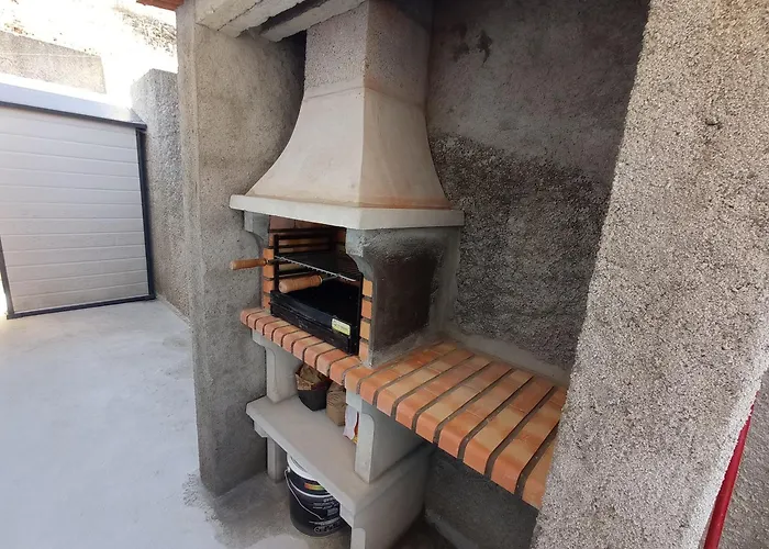 Aradas, Pampilhosa Da Serra, Casa Da Oliveira, Wifi, Ar Condicionado, Churrasqueira, Parqueamento, By Ig